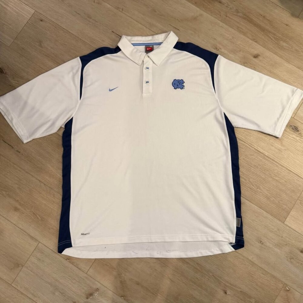 UNC Tarheels Nike FIT Polo Shirt Men XL Extra Large Dry NCAA White Navy